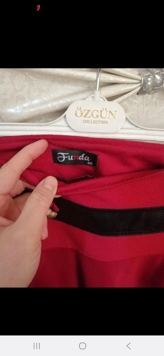 Kemer Detaylı Kırmızı Midi Etek - Görsel 3