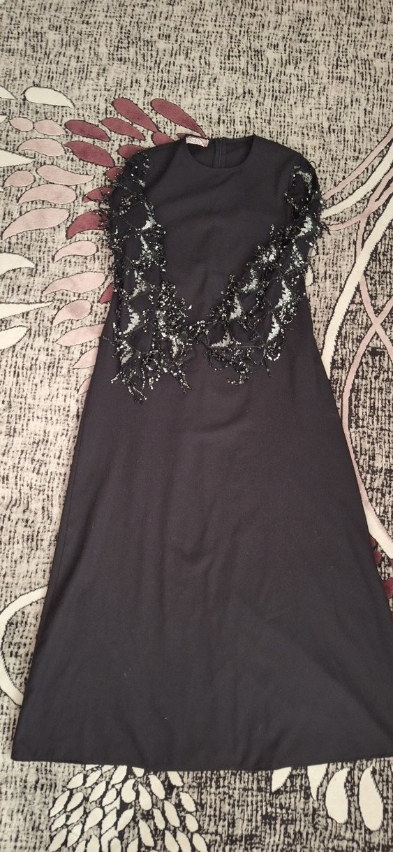 Püsküllü Uzun Siyah Kadın Elbise - Görsel 5