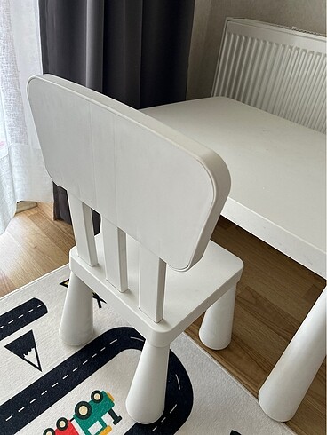 Ikea Cocuk masa ve sandalye