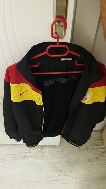 13-14 Yaş Beden Orginal nike marka galatasaray alt üst takim