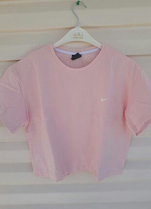 Nike crop