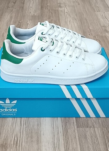 Adidas Stan Smith