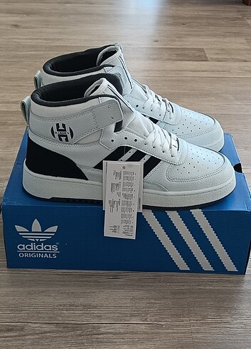 Adidas Harden 