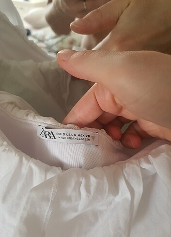 Zara Zara ust