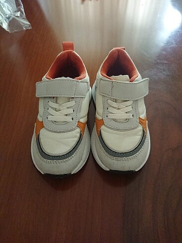 Zara bebek ayakkabısı 