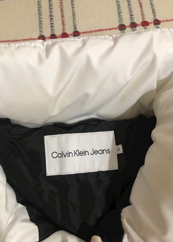 Siyah-Beyaz Yüksek Yakalı Kadın Calvin Klein Mont - Görsel 2