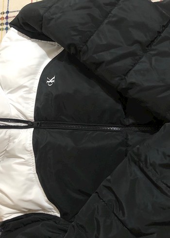 Siyah-Beyaz Yüksek Yakalı Kadın Calvin Klein Mont - Görsel 5