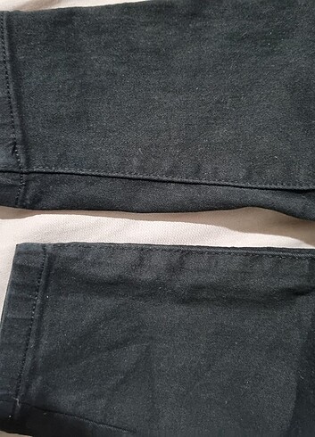 34 Beden Bershka yüksek bel esnek jean siyah pantolon