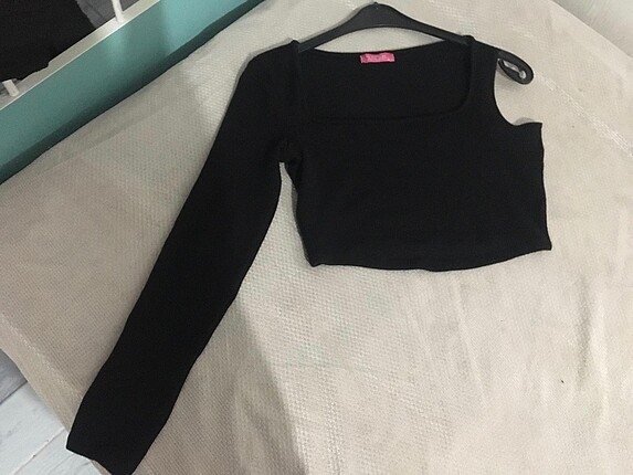 Mango Triko crop bluz
