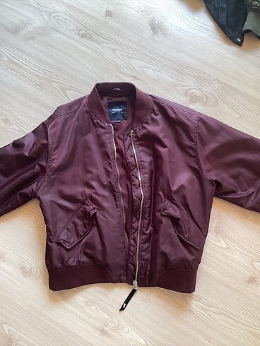 PULL AND BEAR BOMBER CEKET