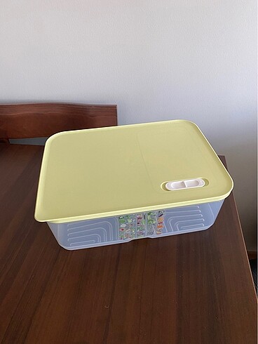 Beden Tupperware Sera 9.9 Lt