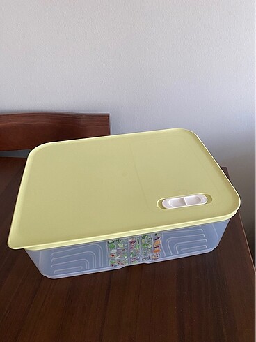Beden sarı Renk Tupperware Sera 9.9 Lt