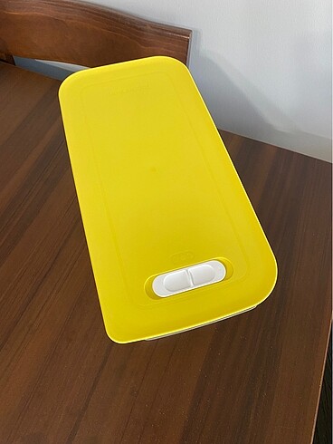 Tupperware Tupperware Sera 6.1 Lt