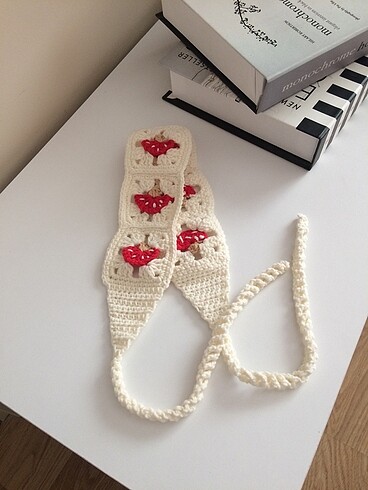 Zara Mantarli Sac Bandi
