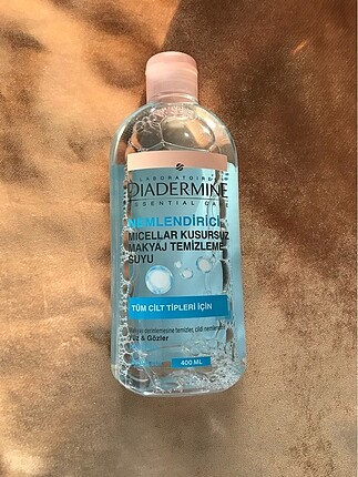 Diadermine nemlendirici micellar makyaj temizleme suyu