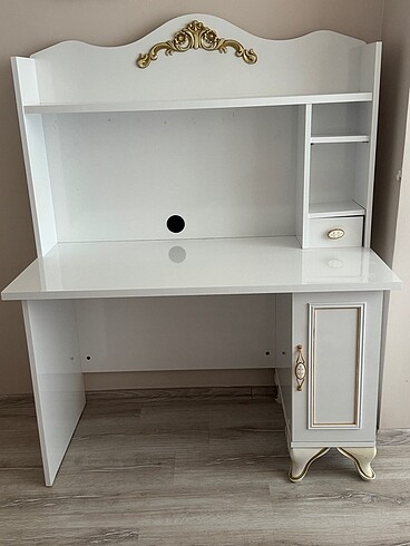 Çalışma masası