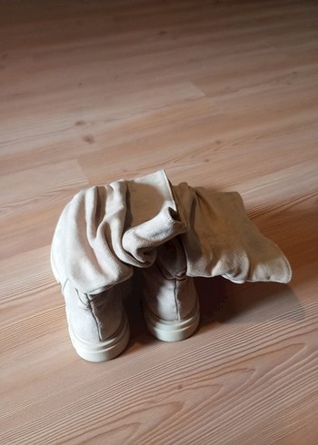 Bej Süet Kadın Dolgu Topuklu Bot - Görsel 3