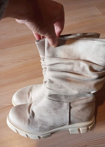 Bej Süet Kadın Dolgu Topuklu Bot - Görsel 8