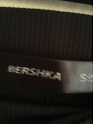 Bershka Tayt sıfır ayarında mis gibi tertemiz