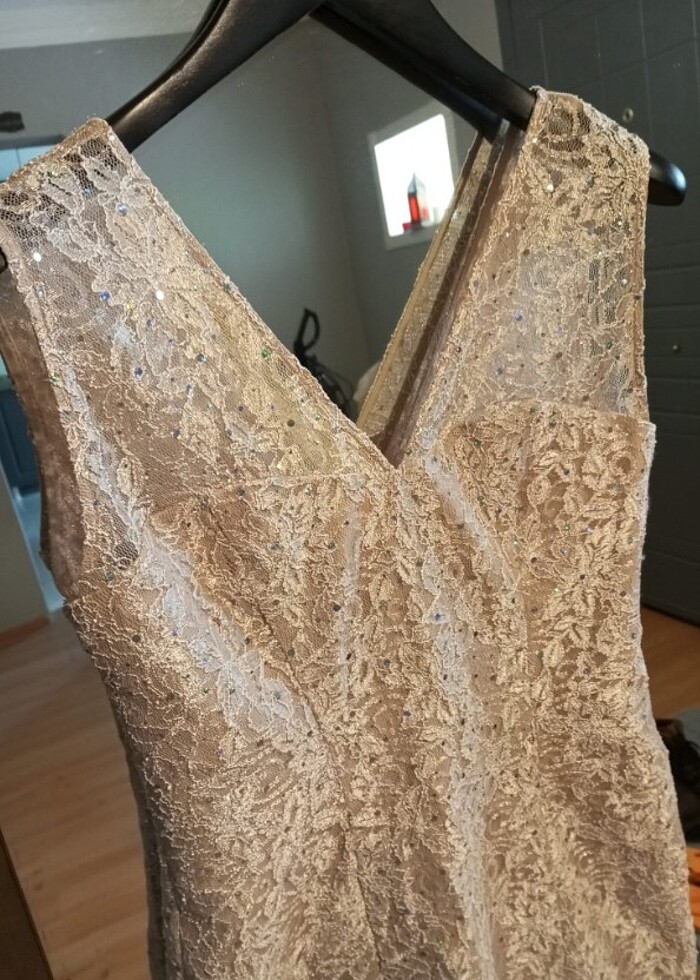 Metre ile ölçüldü iki koltuk altından 44 bel 42 boy93 - Görsel 2