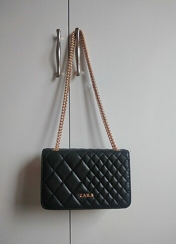 Zara çanta
