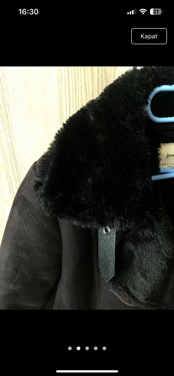 Siyah Kürklü Stradivarius mont - Görsel 2