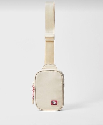 Stradivarius Çanta