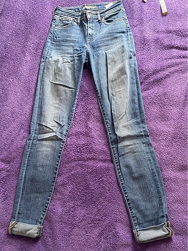 Levis Levis Jean