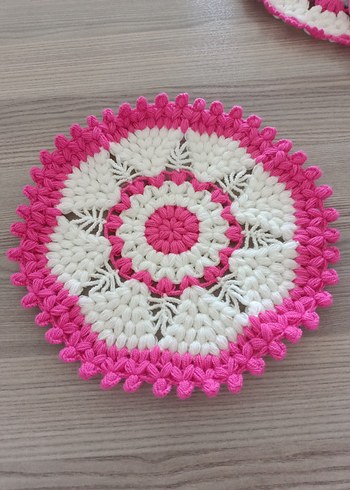 El Örgüsü Pembe Beyaz Yuvarlak çeyizlik lif