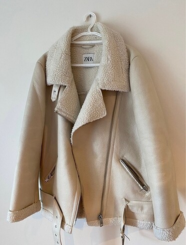 ZARA MONT KABAN