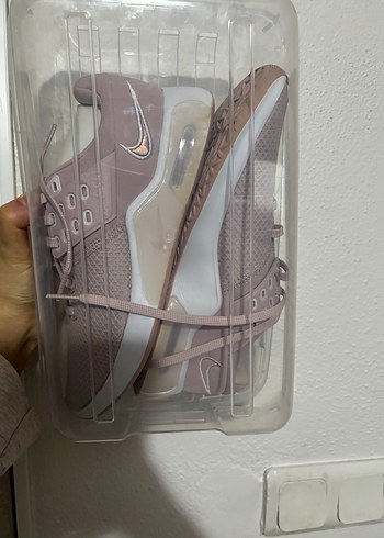 Nike Air Max Bella TR 4 Kadın Pembe Spor Ayakkabı - Görsel 8