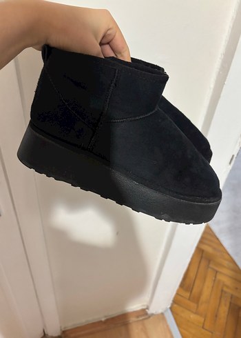 Siyah Yüksek Taban Ugg - Görsel 2