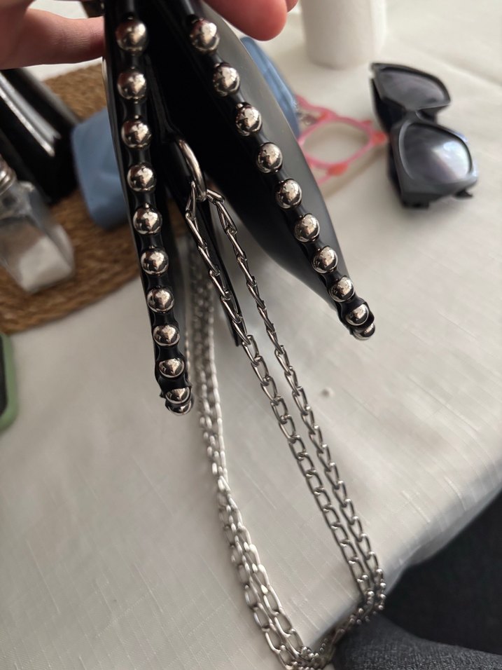 Siyah Deri Zımba Çanta - Görsel 3