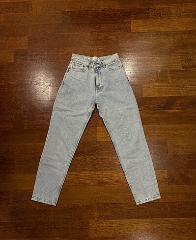 Mango mom jean