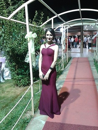34 Beden bordo Renk bordo abiye