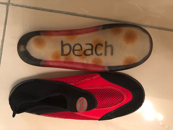 Plaj ayakkabısı
