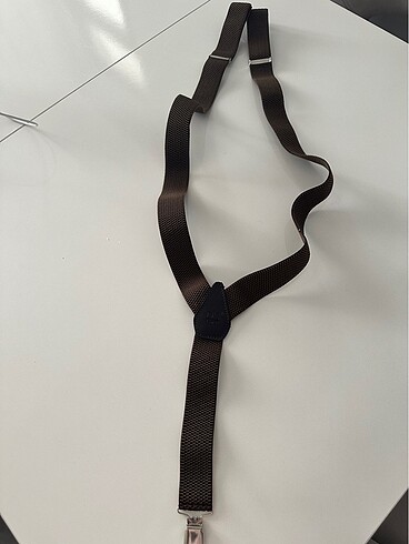 Erkek pantolon askısı