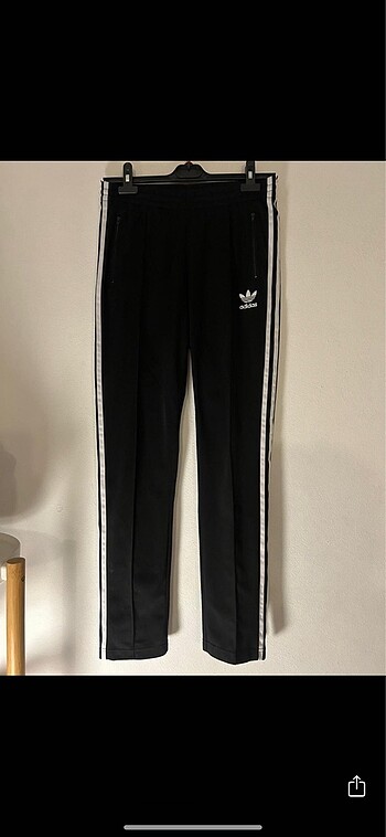 36 Beden siyah Renk Adidas eşofman altı