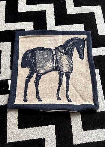 Madam Coco kırlent kılıfı 5 adet - Görsel 2