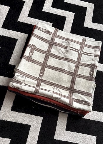 Madam Coco kırlent kılıfı 5 adet - Görsel 6