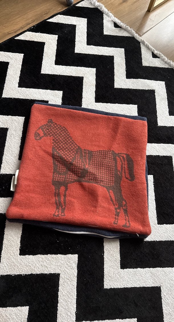 Madam Coco kırlent kılıfı 5 adet - Görsel 3