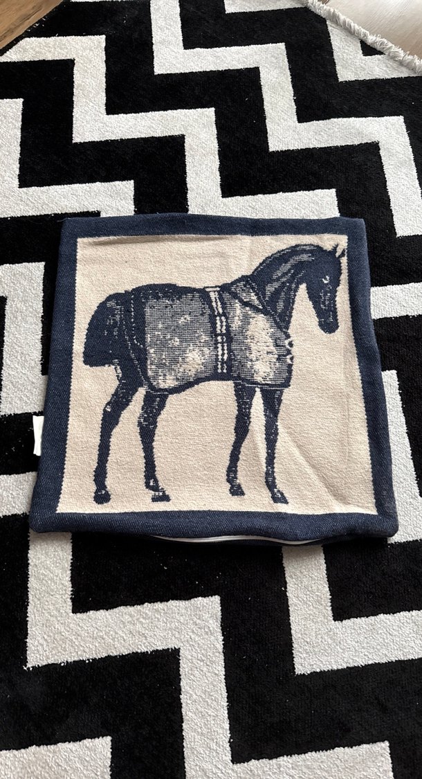 Madam Coco kırlent kılıfı 5 adet - Görsel 2