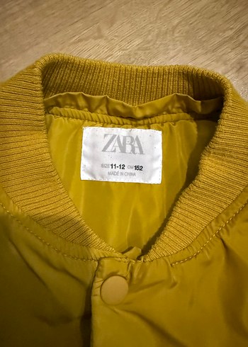 Zara marka çocuk mont - Görsel 2