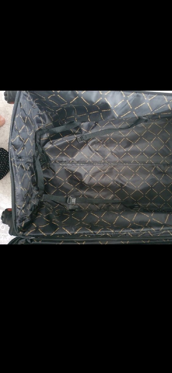 Siyah Fermuarlı Valiz - Görsel 5