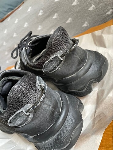 40 Beden Adidas ozweego orijinal