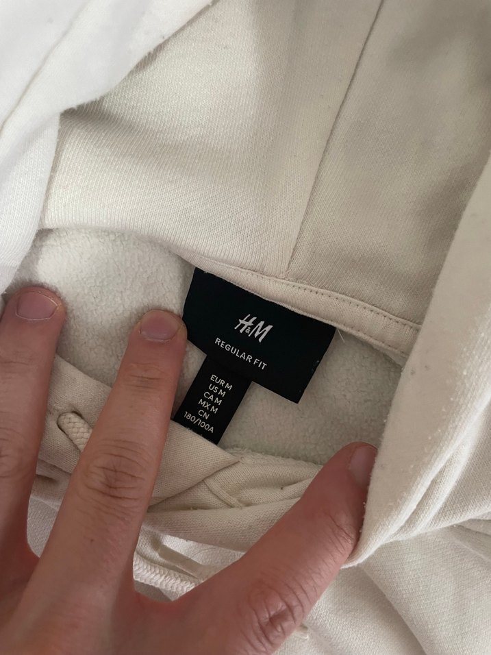 Beyaz Kapüşonlu Sweatshirt - Görsel 2