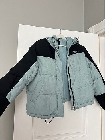 Pull bear mont