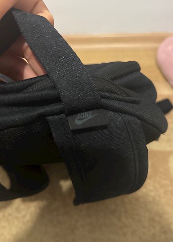 Beden Nike Siyah Fermuarlı Sırt Çantası