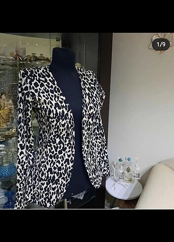 SİYAH BEYAZ LEOPAR DESEN BLAZER CEKET 