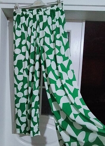 DESENLİ SANDY KUMAŞ BOL PANTOLON